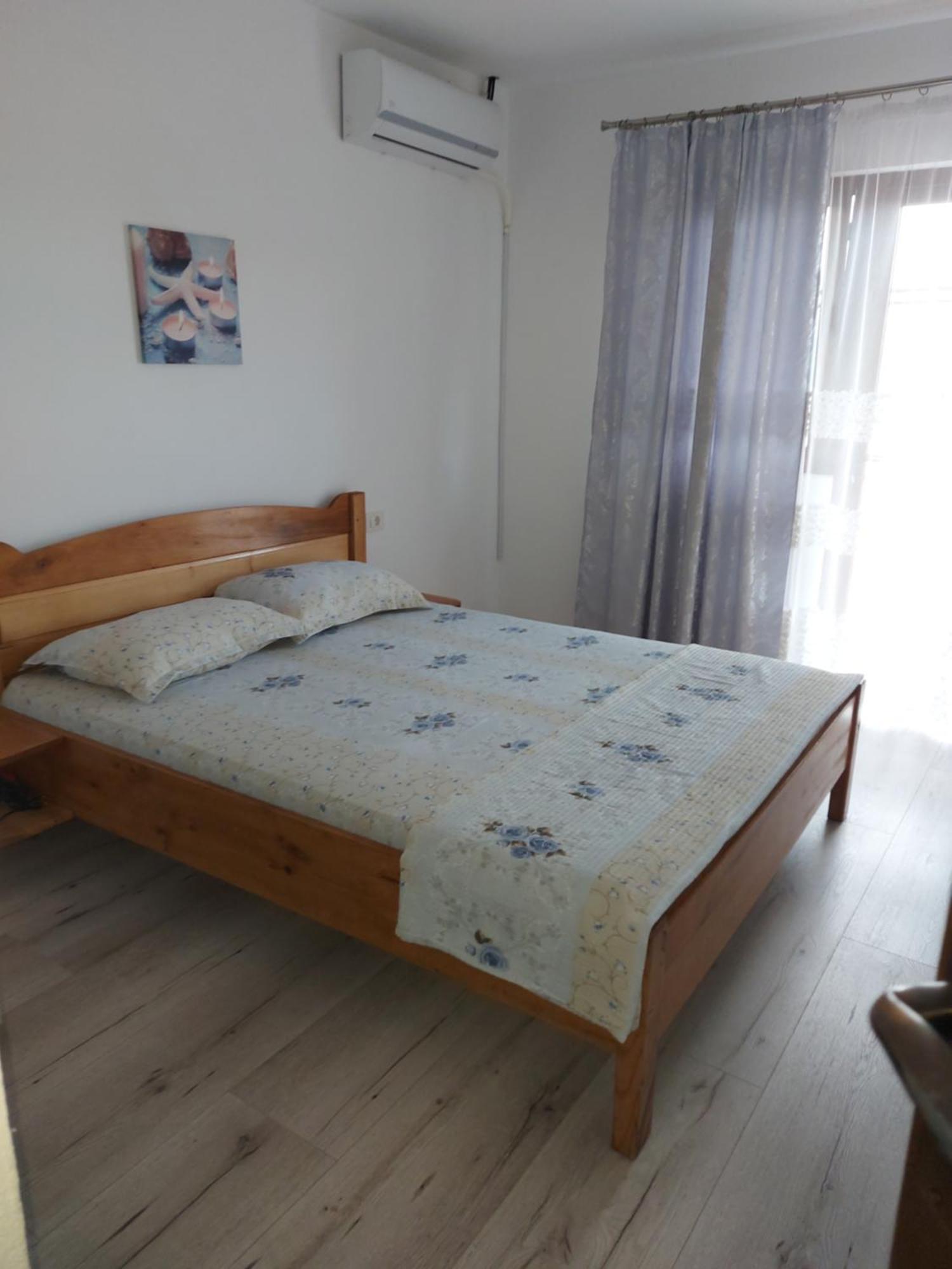 Hotel Casa Dalys à Orşova Extérieur photo